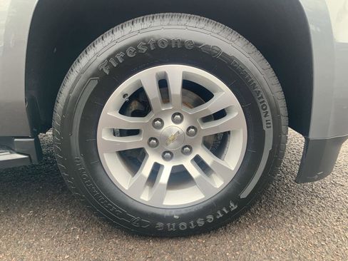 Used 2020 Chevrolet Tahoe LT w/ Luxury Package image 9