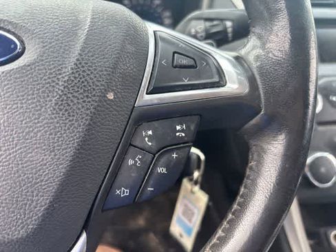 Used 2016 Ford Fusion SE w/ Equipment Group 202A FWD image 12