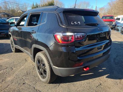 New 2024 Jeep Compass Trailhawk w/ Sun and Sound Group