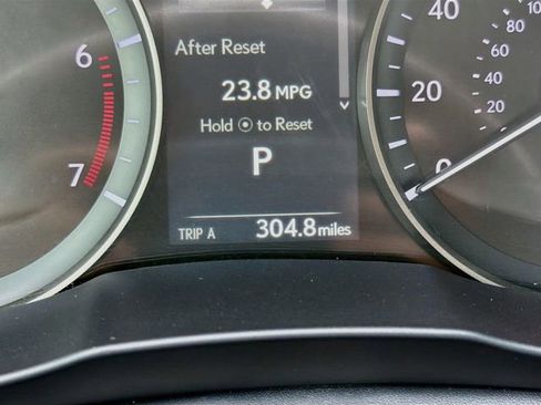Used 2016 Lexus ES 350 w/ Premium Package w/Wood Trim FWD image 38