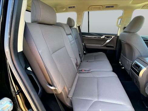 Used 2020 Lexus GX 460 Premium w/ Premium Package AWD/4WD image 20