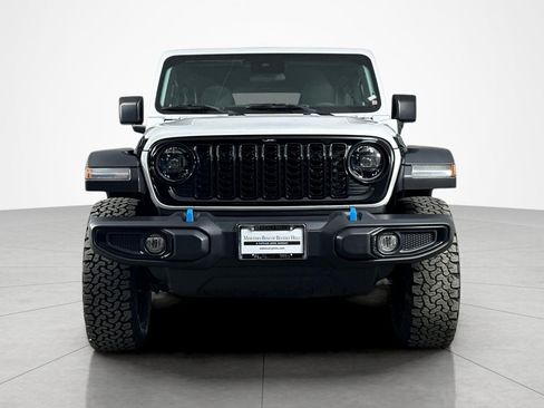 Used 2024 Jeep Wrangler Unlimited AWD/4WD image 8