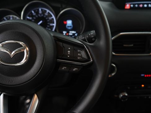 Used 2019 MAZDA CX-5 Touring image 18