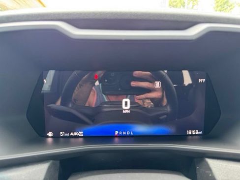 Used 2025 Chevrolet Colorado Trail Boss AWD/4WD image 21