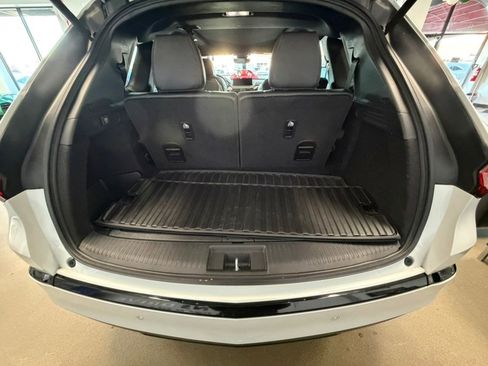 Used 2023 Acura MDX A-Spec image 38