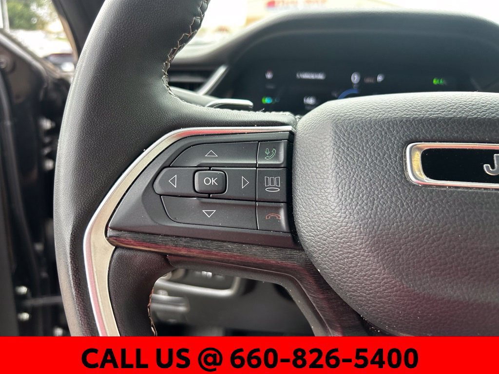 Used 2024 Jeep Grand Cherokee Limited 4xe AWD/4WD image 15
