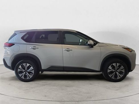 Used 2023 Nissan Rogue SV AWD/4WD image 4