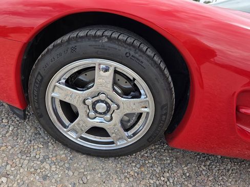 Used 1998 Chevrolet Corvette Convertible image 32