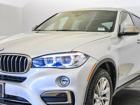 Used 2019 BMW X6 sDrive35i image 9