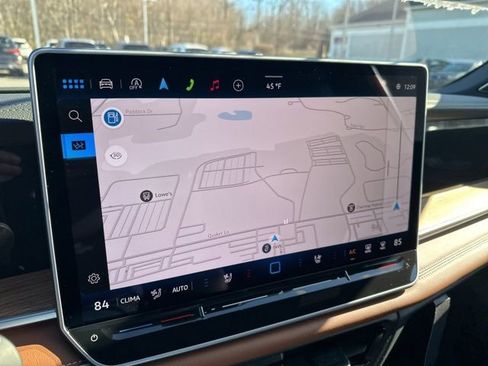 New 2026 Volkswagen Tiguan SEL R-Line image 27