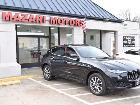 Used 2019 Maserati Levante AWD/4WD image 7