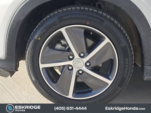Used 2022 Honda HR-V EX image 13