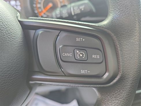 Used 2024 Jeep Wrangler Sport image 18