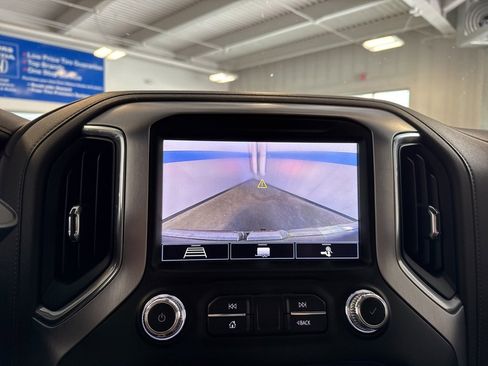 Used 2020 GMC Sierra 1500 SLT w/ SLT Premium Plus Package image 10