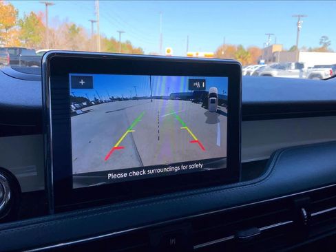 Used 2020 Lincoln Corsair Reserve w/ Beyond Blue Interior Package image 30