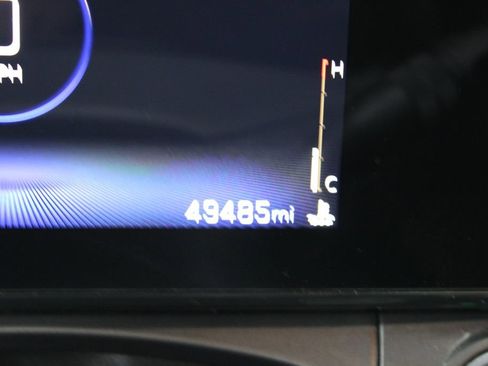 Used 2024 Chevrolet Trax ACTIV w/ Driver Confidence Package image 33