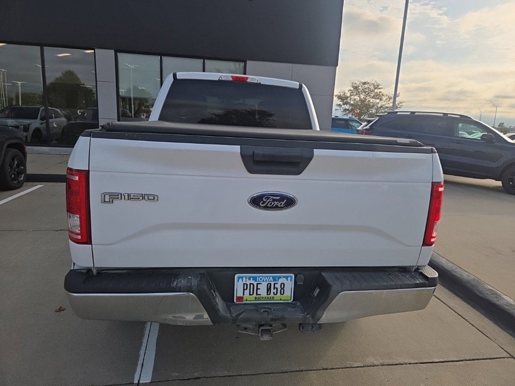 Used 2015 Ford F150 XLT AWD/4WD image 5
