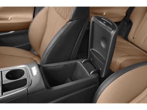 Used 2023 Hyundai Santa Fe Calligraphy AWD/4WD image 17