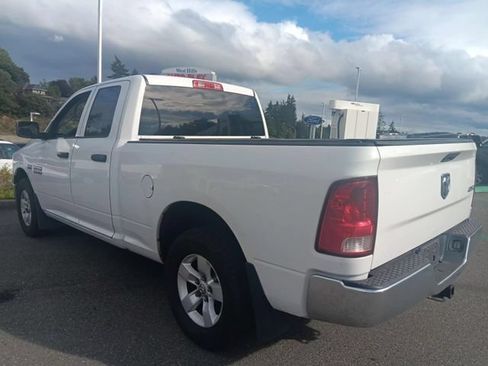 Used 2014 RAM 1500 ST w/ SXT Appearance Group AWD/4WD image 2