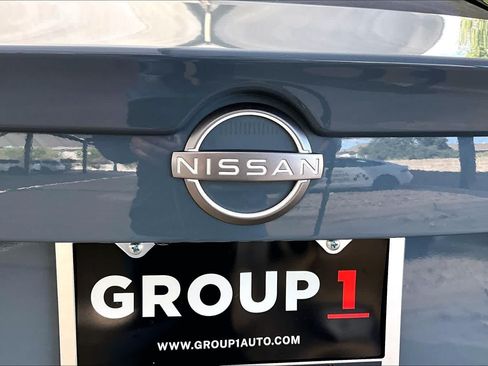 Used 2024 Nissan Sentra SR w/ SR Premium Package FWD image 31