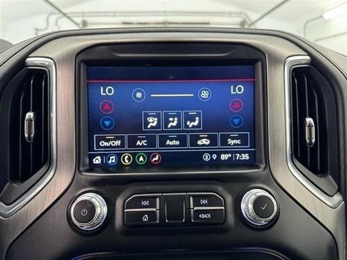 Used 2021 GMC Sierra 3500 Denali w/ Denali Ultimate Package AWD/4WD image 28
