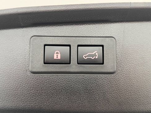 Used 2025 Subaru Outback Limited image 21