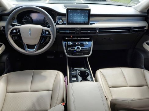 Certified 2022 Lincoln Corsair FWD w/ Equipment Group 101A image 14