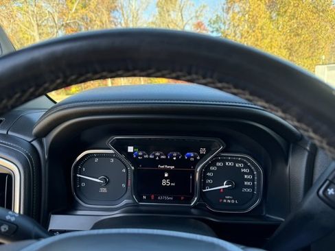 Used 2021 GMC Sierra 2500 Denali w/ Denali Ultimate Package image 19