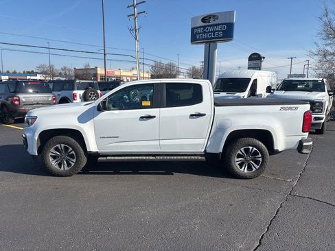 Used 2022 Chevrolet Colorado Z71 w/ Safety Package image 8