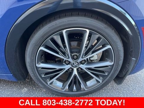 Used 2026 Toyota Prius Limited w/ Limited Premium Package FWD image 33