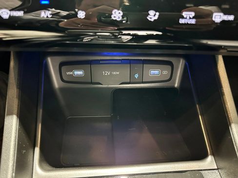 Used 2024 Hyundai Santa Cruz Limited image 21