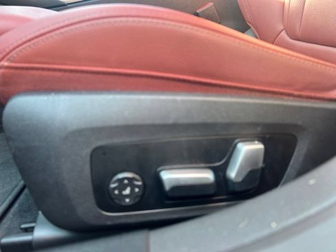 Used 2023 BMW i4 eDrive40 RWD image 17
