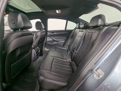 Used 2018 BMW 540i image 13