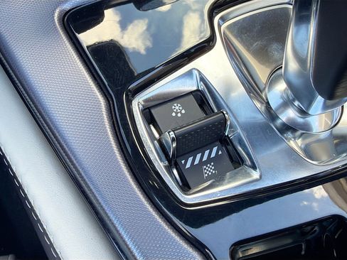 Used 2023 Jaguar F-TYPE Convertible image 26