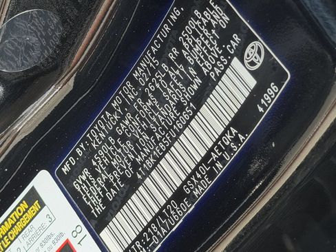 Used 2015 Toyota Avalon XLE Touring FWD image 32