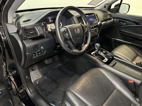 Used 2017 Honda Ridgeline RTL-E image 24