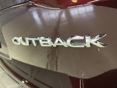 Used 2023 Subaru Outback Limited image 38