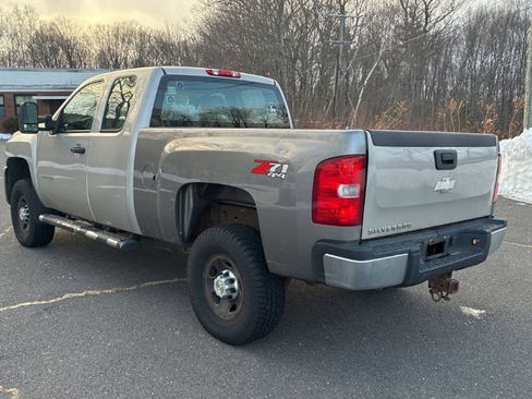 Used 2007 Chevrolet Silverado 2500 W/T w/ Snow Plow Prep Package image 9