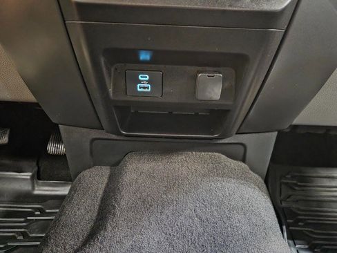 Used 2020 Ford F350 XLT image 50