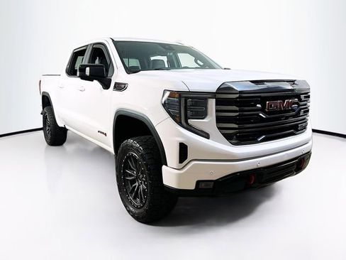 Used 2022 GMC Sierra 1500 AT4 w/ AT4 Premium Package image 1