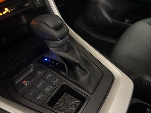 Certified 2025 Toyota RAV4 XLE image 23