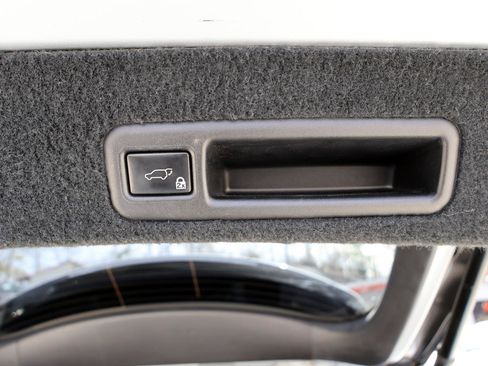 Used 2017 Lexus RX 350 Premium w/ Premium Package image 30