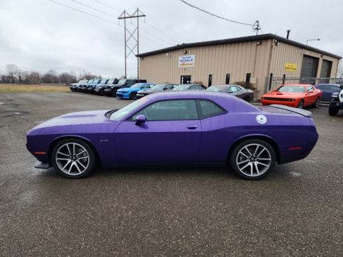 Used 2023 Dodge Challenger R/T image 14