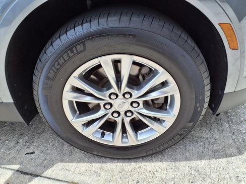 Used 2020 Cadillac XT5 Premium Luxury FWD image 7