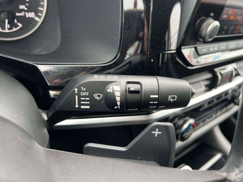 Used 2023 Nissan Pathfinder SV AWD/4WD image 50