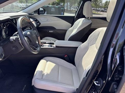 Used 2024 Lexus RX 350 AWD w/ Convenience Package image 14