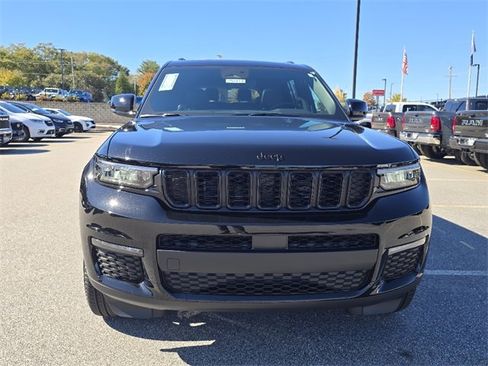 New 2025 Jeep Grand Cherokee L Limited image 15