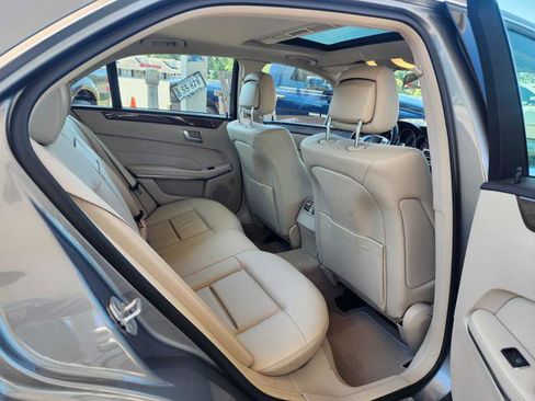 Used 2014 Mercedes-Benz E 350 4MATIC Sedan image 14