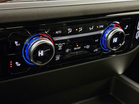 New 2026 GMC Sierra 1500 Elevation w/ Elevation Premium Package image 16