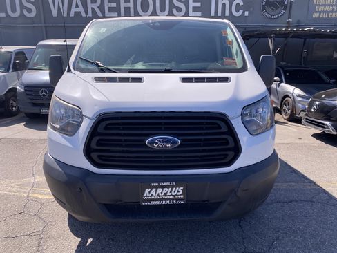 Used 2019 Ford Transit 250 148 Low Roof RWD image 3